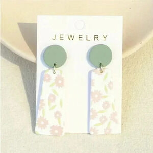 Green, pink and white dangle women‎ earring’s